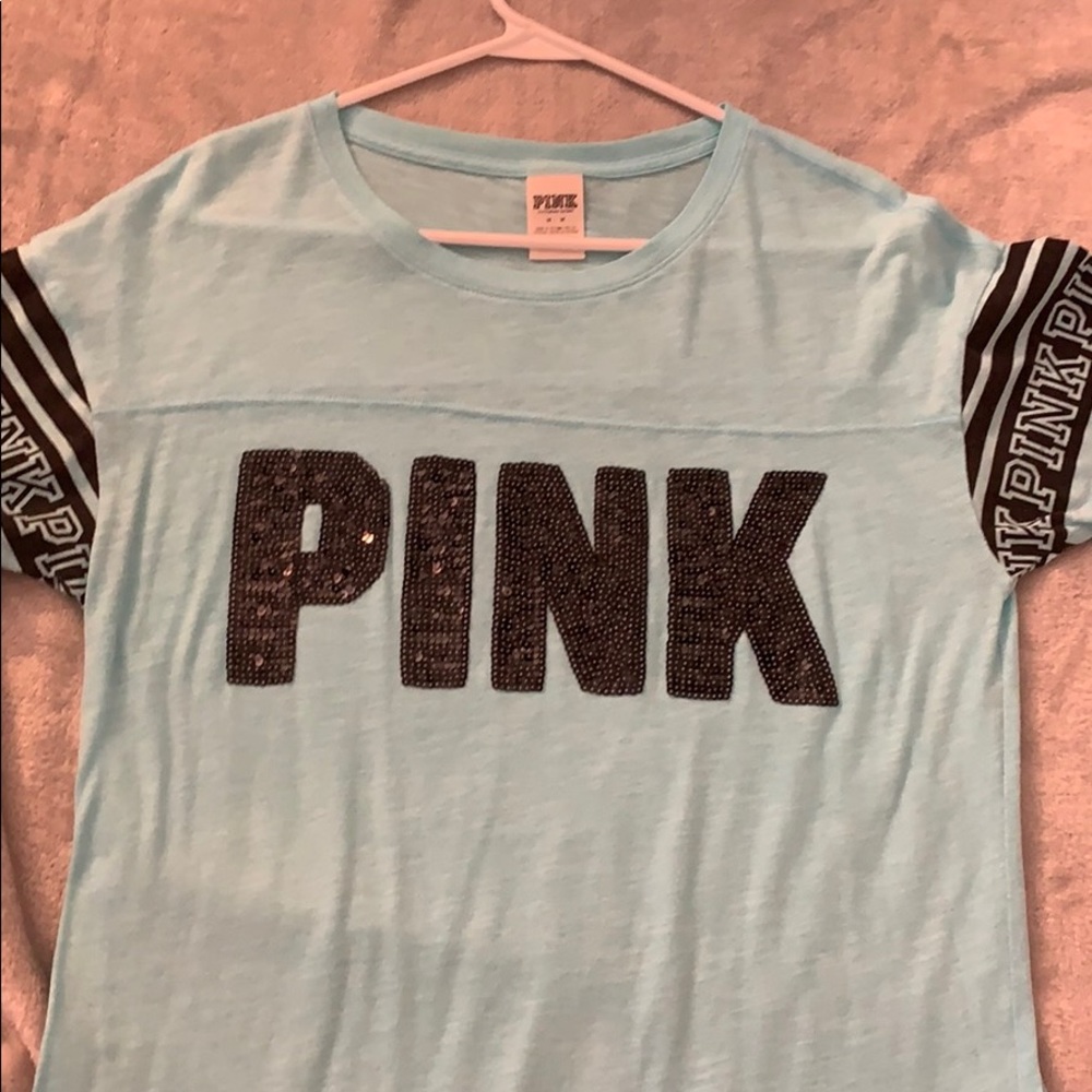 VS PINK tee